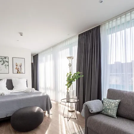 Limehome Koeln Friesenplatz - Digital Access-3